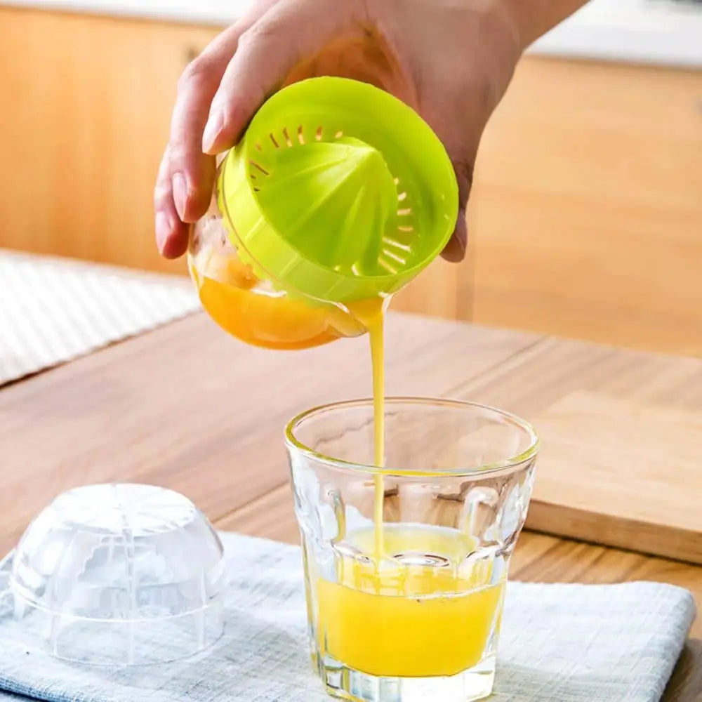 Plastic Lemon Squeezer With Lid